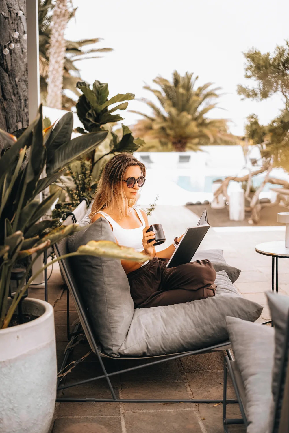 A quiet morning with coffee on Amonita’s shaded terrace
